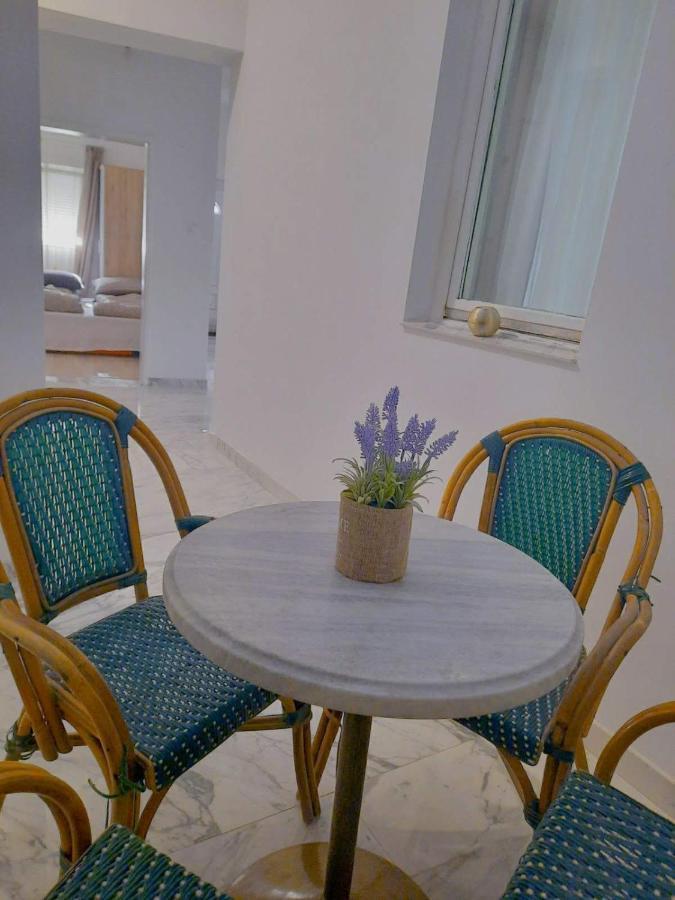 Apartman Square โมสตาร์ ภายนอก รูปภาพ